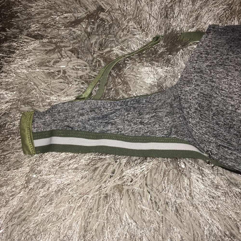 BRA - Picture 2 of 2